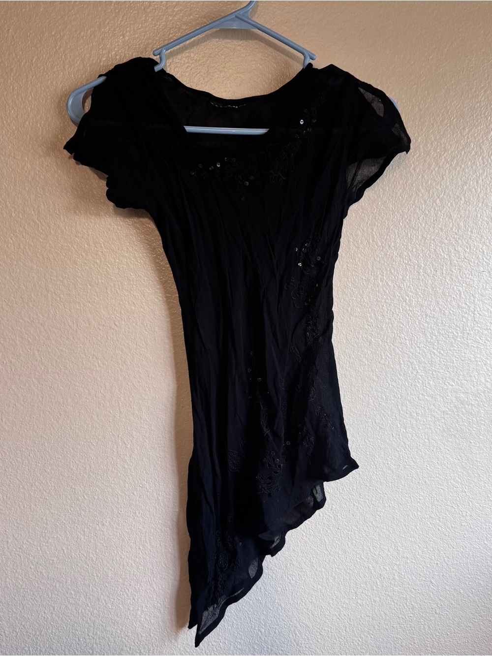 VINTAGE Black Asymmetric Short Sleeve Women's TOP